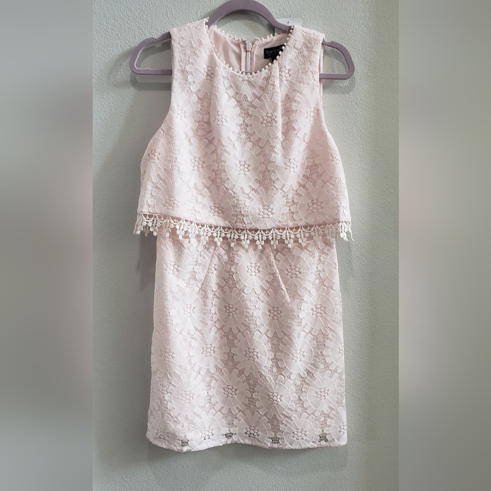Women's pink and lace dress